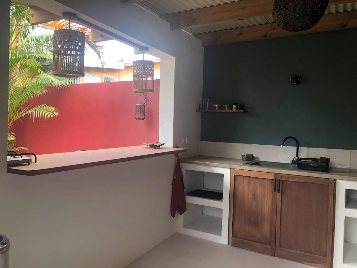 Tiny House Les Cactus - Bungalow St Gilles Les Hauts Saint-Paul المظهر الخارجي الصورة